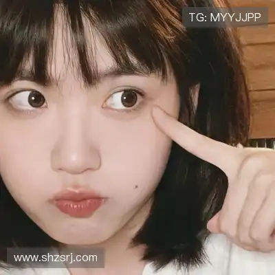翁彩眉